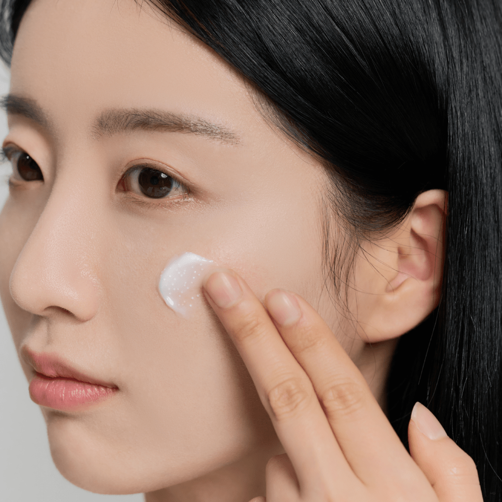 Skin 1004 Centella Tone Brightening Capsule Cream 75 ML