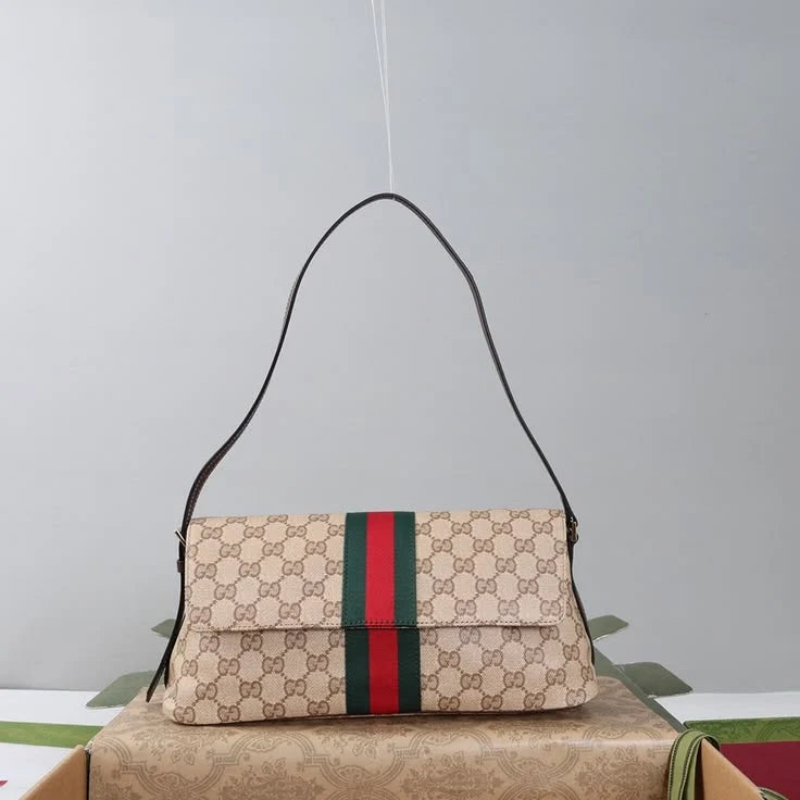 Gucci Madison Medium Shoulder Bag in Sand and Brown GG Canvas With Box Packaging